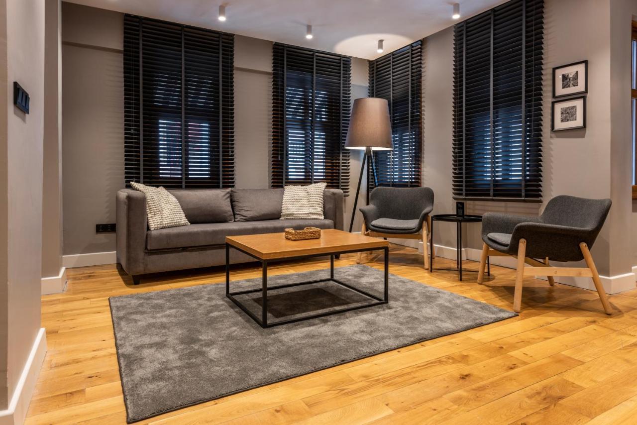 Bguest Pera Suites Истанбул Екстериор снимка
